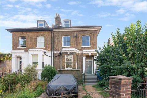 3 bedroom maisonette for sale, Askew Road, London W12