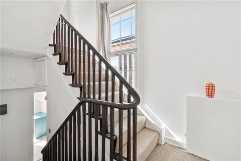 3 bedroom maisonette for sale, Askew Road, London W12