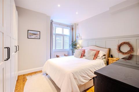 2 bedroom apartment for sale, Tooting Bec Gardens, London SW16