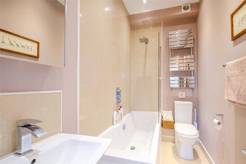 2 bedroom apartment for sale, Tooting Bec Gardens, London SW16