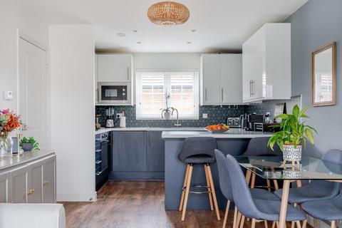 1 bedroom apartment for sale, Brooks Place, Halling, Rochester