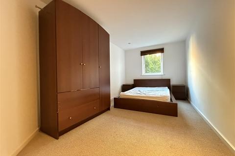 2 bedroom apartment for sale, 2 Gilbert House, Elmira Way, Salford