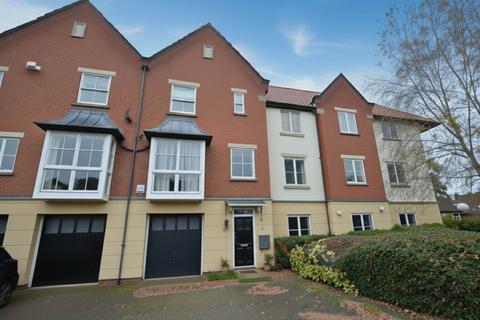 undefined, Trafalgar Square, Norwich NR14