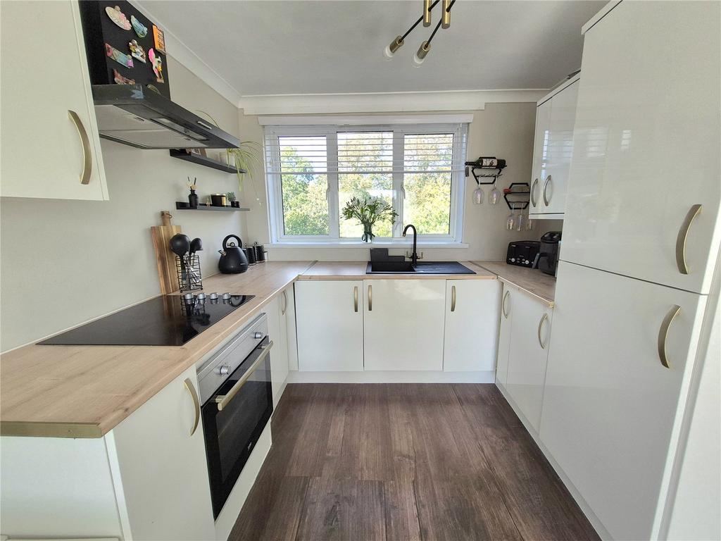 Fitted Kitchen