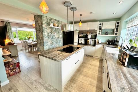 3 bedroom detached house for sale, Argyll Crescent, Telford TF2
