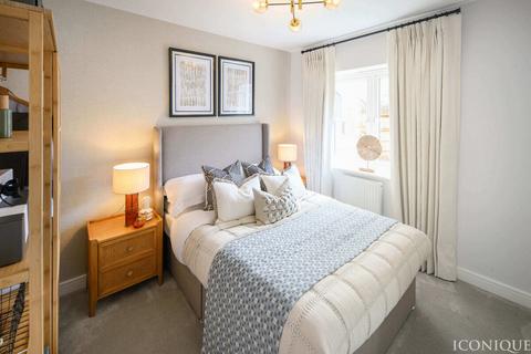 3 bedroom semi-detached house for sale, Paddock Wood, Kent, TN12 6