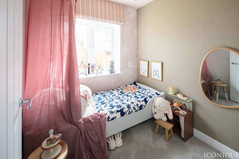 3 bedroom semi-detached house for sale, Paddock Wood, Kent, TN12 6