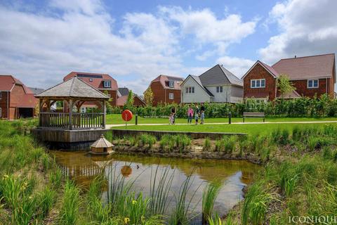 Paddock Wood, Kent, TN12 6