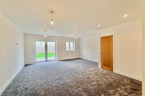undefined, Glebe Farm, Callington PL17
