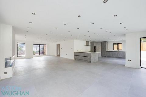 undefined, Woodlands, Hove BN3