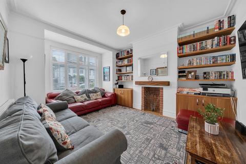 4 bedroom semi-detached house for sale, Fairfield Road, Bromley