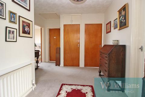 2 bedroom bungalow for sale, Kennedy Close, Wootton Bridge, Ryde, Isle of Wight