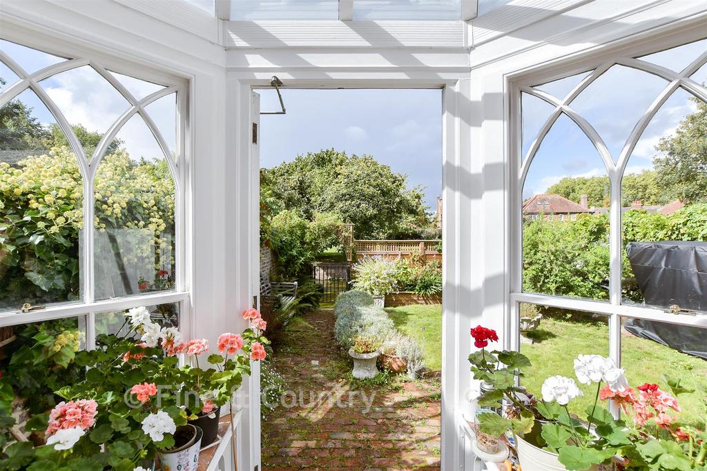 Internal Lifestyle Photograph