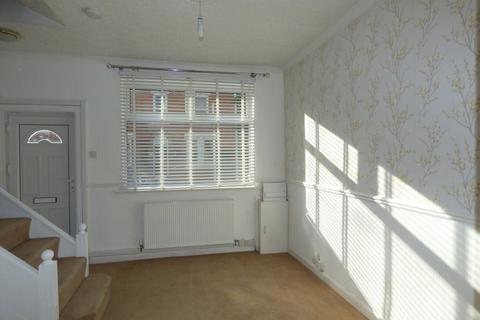 3 bedroom semi-detached house to rent, William Street, Long Eaton, NG10 4GD