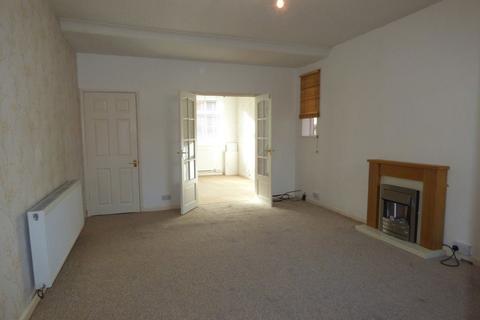 3 bedroom semi-detached house to rent, William Street, Long Eaton, NG10 4GD