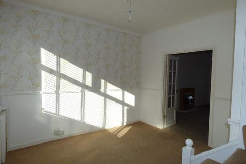 3 bedroom semi-detached house to rent, William Street, Long Eaton, NG10 4GD