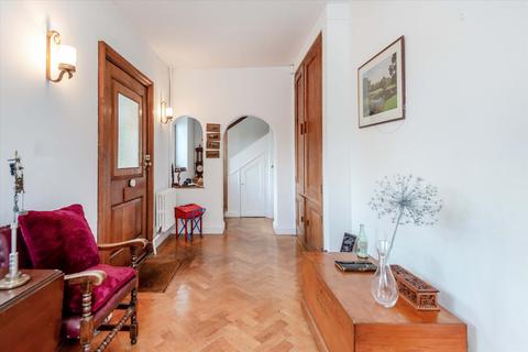 6 bedroom detached house to rent, Ridgemead Road, Englefield Green, Egham, Surrey, TW20