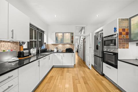4 bedroom semi-detached house for sale, Cedar Road, London, NW2