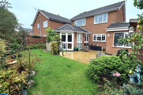 3 bedroom detached house for sale, The Maples, Warwickshire CV12