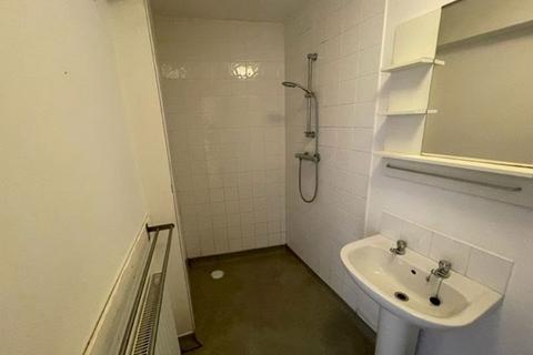 3 bedroom house to rent, Thorpe Street, Leicester