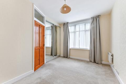 undefined, Merton Park Parade, London SW19