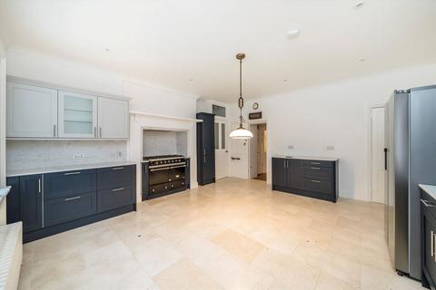 undefined, Dulwich Wood Avenue, London SE19