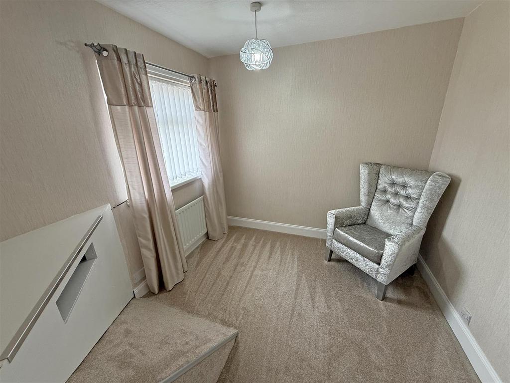 Bedroom 3.jpg