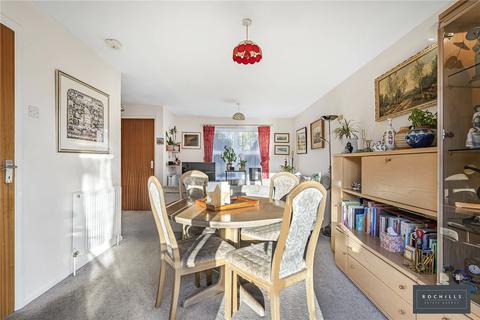 undefined, Fisher Close, Hersham, Walton-on-Thames, Surrey, KT12