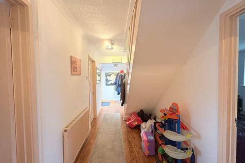 undefined, Quakers Yard, Treharris CF46