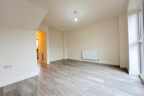 3 bedroom semi-detached house for sale, Comet Drive, Wolverhampton WV10