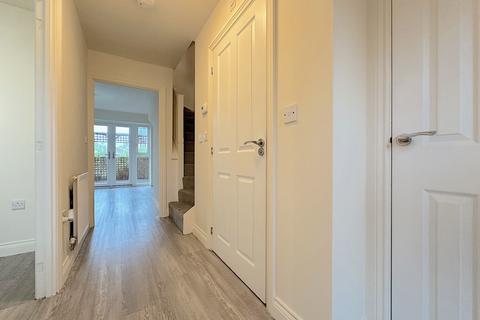3 bedroom semi-detached house for sale, Comet Drive, Wolverhampton WV10