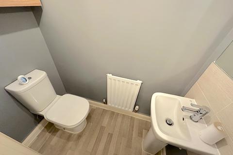 3 bedroom semi-detached house for sale, Comet Drive, Wolverhampton WV10
