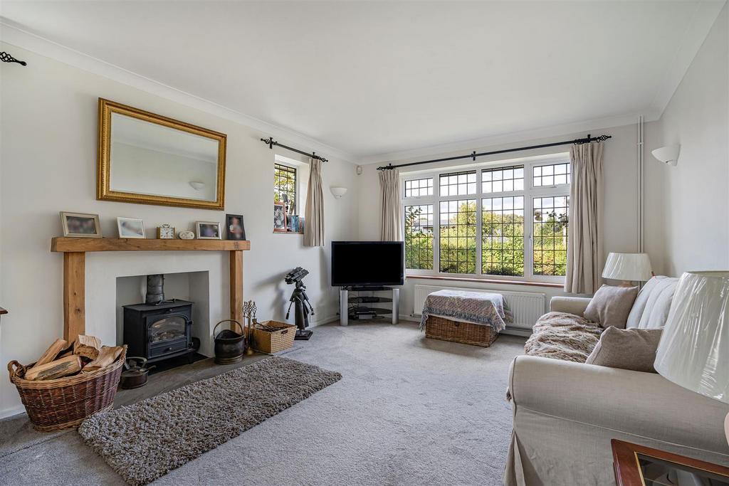 .livingroom.JPG