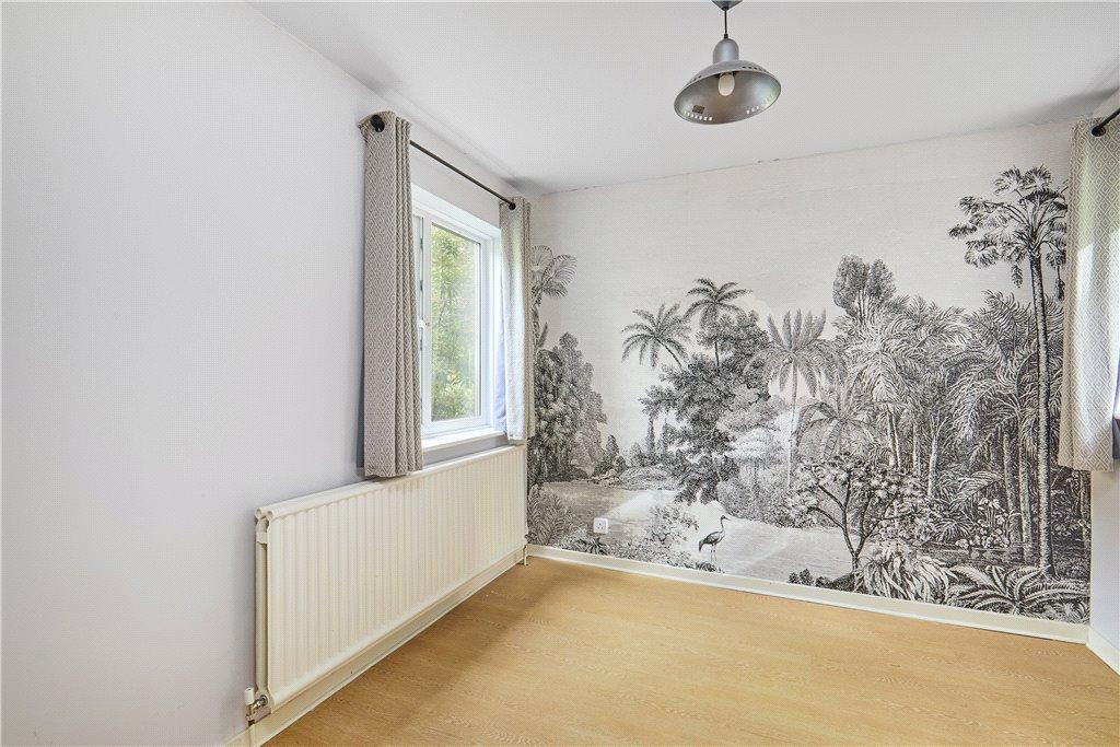 Bedroom 4 / Office
