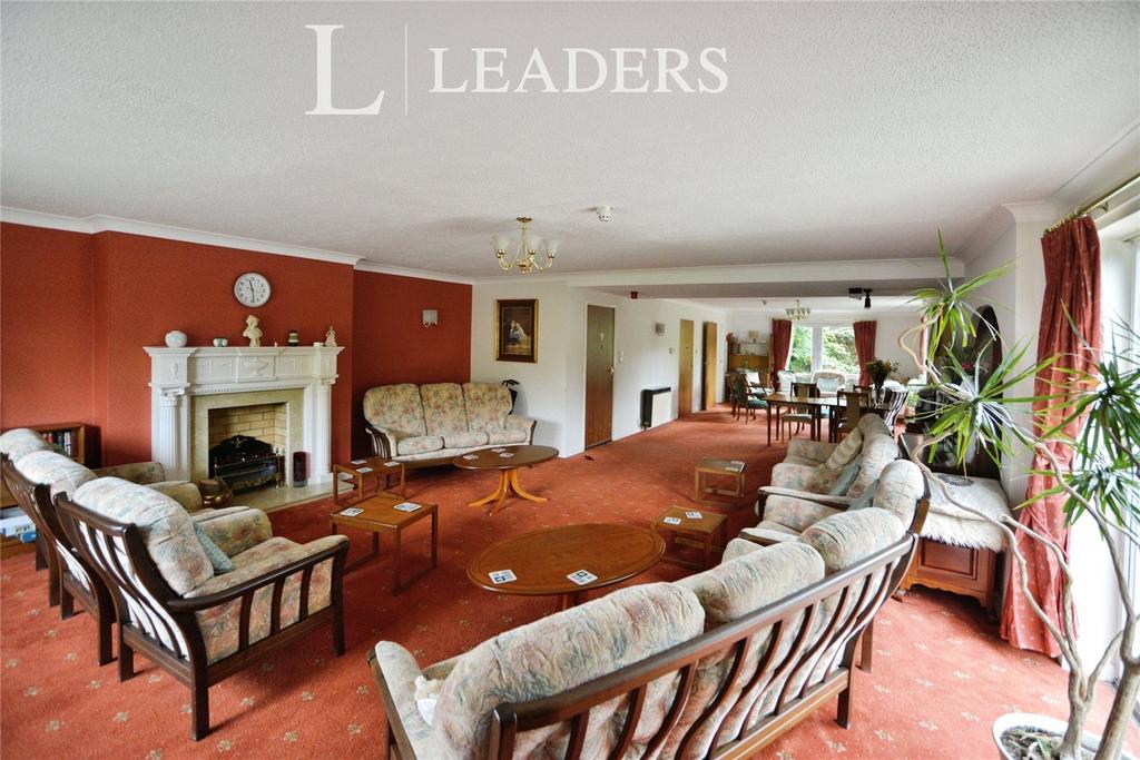 Communal Lounge