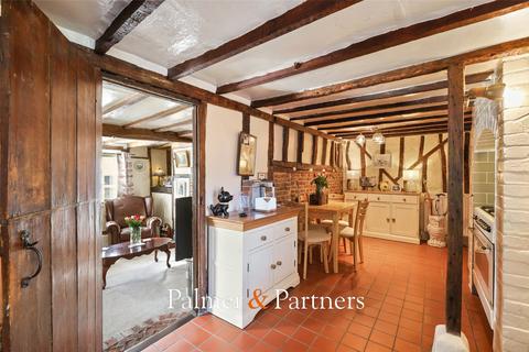 2 bedroom semi-detached house for sale, Lexden Road, Colchester, Essex, CO3