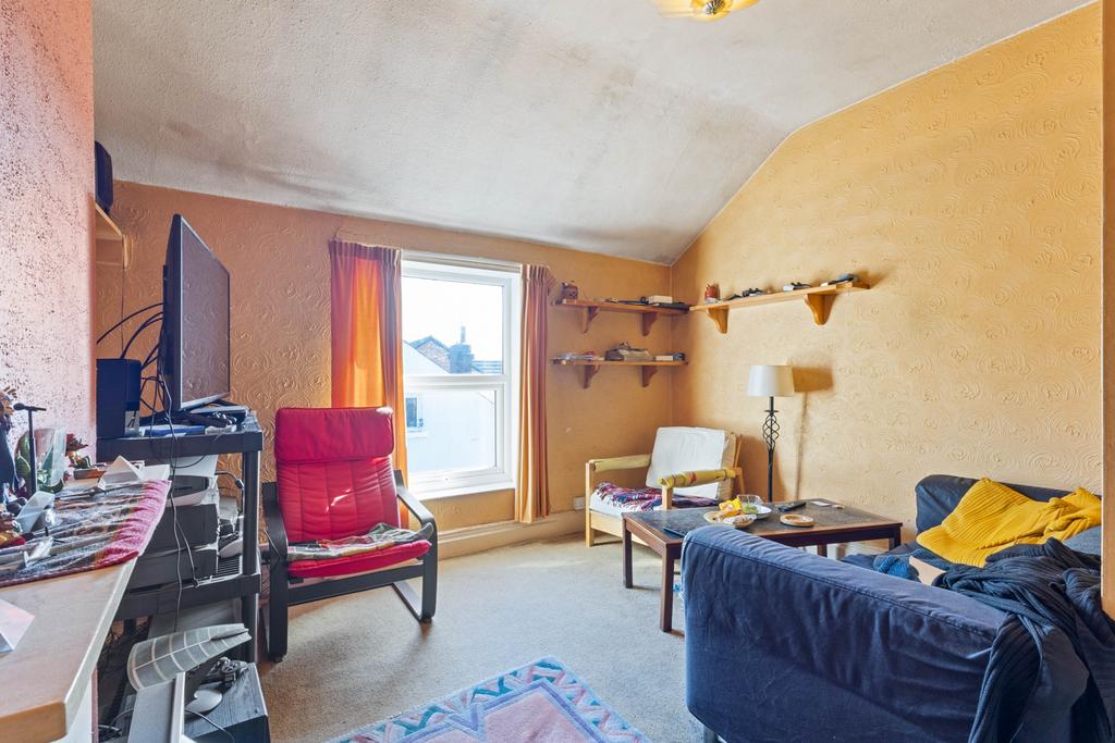Top Apt Living Room