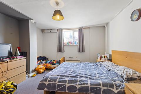 undefined, Pinderfields Road, Wakefield, WF1