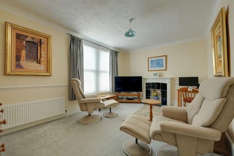 3 bedroom maisonette for sale, Mill Road, Burgess Hill, RH15