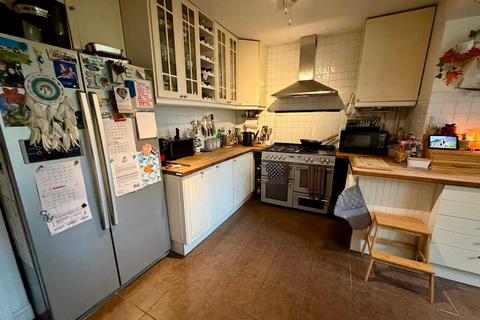 undefined, Willingale Road, Loughton