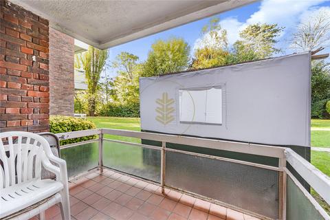 2 bedroom apartment to rent, Stonegrove, Edgware, HA8