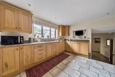 3 bedroom detached bungalow for sale, The Bassetts, Box, Corsham