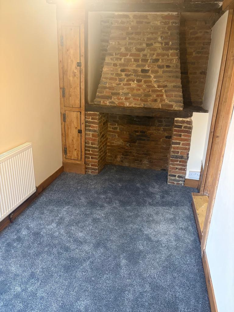 Bedroom 3/study