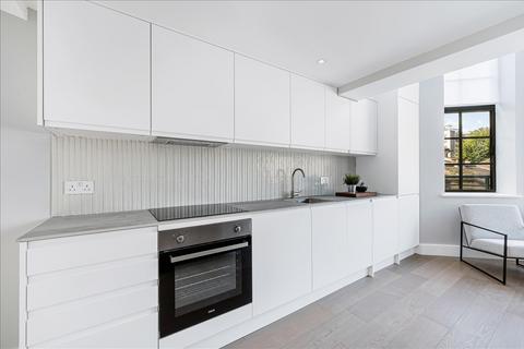 2 bedroom apartment for sale, Caxton Road, Caxton Village, Shepherd's Bush W12