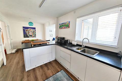 undefined, Montague Court, Trowbridge BA14