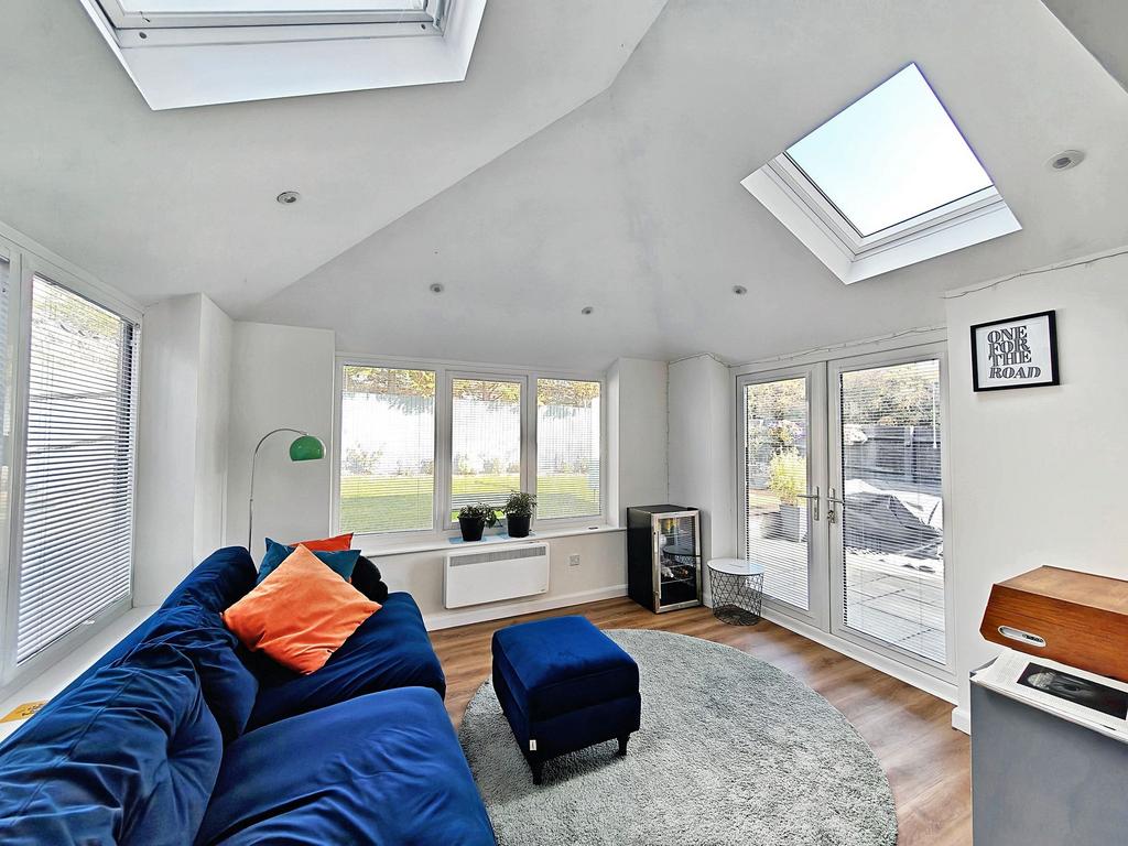 Sun Room / Conservatory