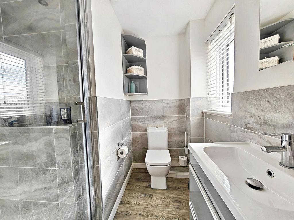 Ensuite