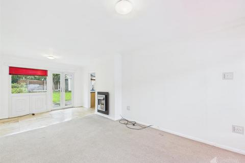undefined, Halling Hill, Harlow CM20