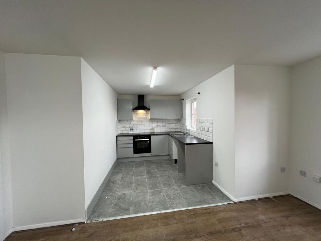 Kitchen (2)