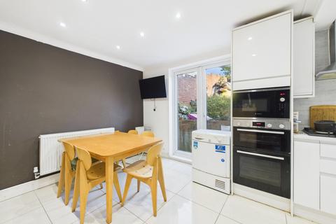 3 bedroom semi-detached house for sale, Kingsland Avenue, Kingsthorpe, NN2 7PP